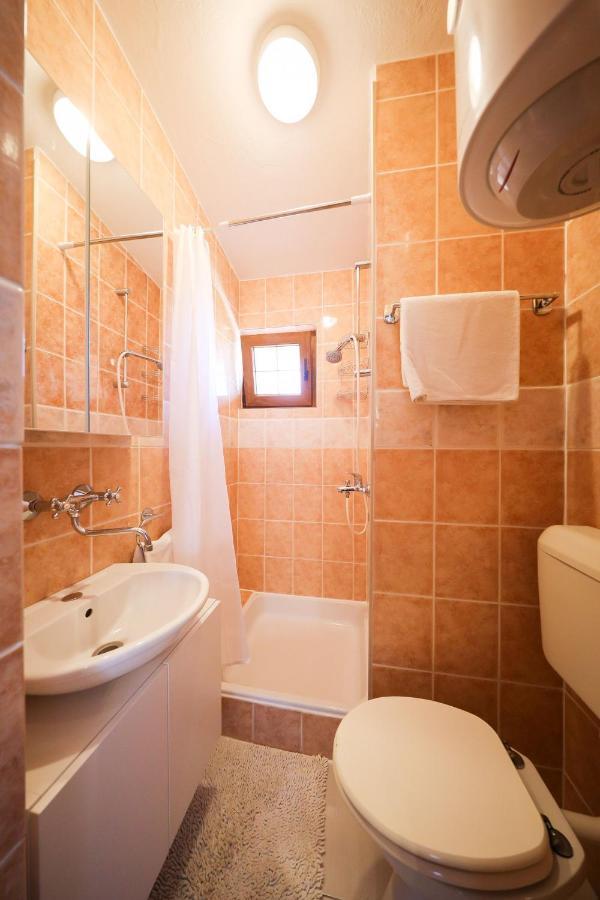 Apartmani Vesna Бибине Екстериор снимка